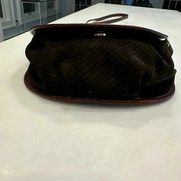 Fortuna brown croc embossed suede & leather small crossbody bag. - Picture 3 of 16